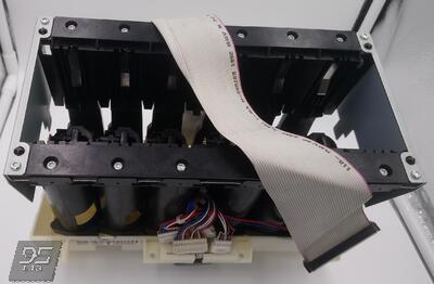 Q6683-60188 Left Ink Supply Station Станция подкачки чернил (левая) T610 | T620 | T770 | T790 | T795 | T1100 | T1120 | T1200 | T1300 | T2300